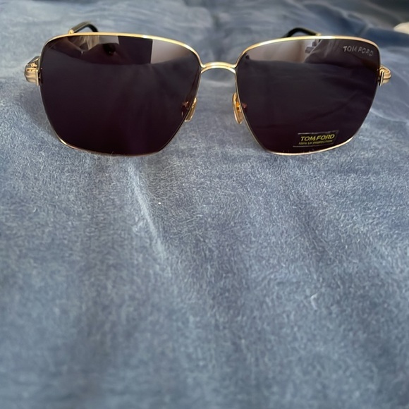 Tom Ford Sunglasses for men - Picture 4 of 6